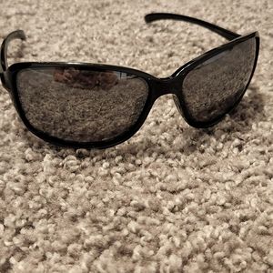 Oakley Women's Cohort Sunglasses Black Color Prizm Lenses Technology